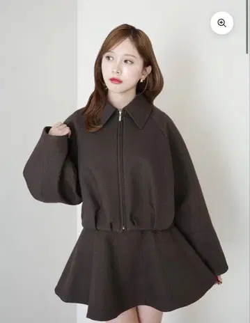 eimy ISTOIR 본딩 플레어 스커트
