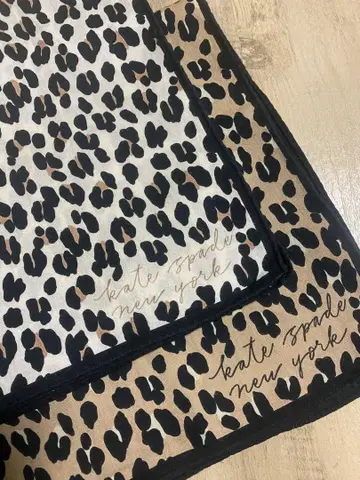 kate spade 레오파드 무늬 손수건 2장 세트