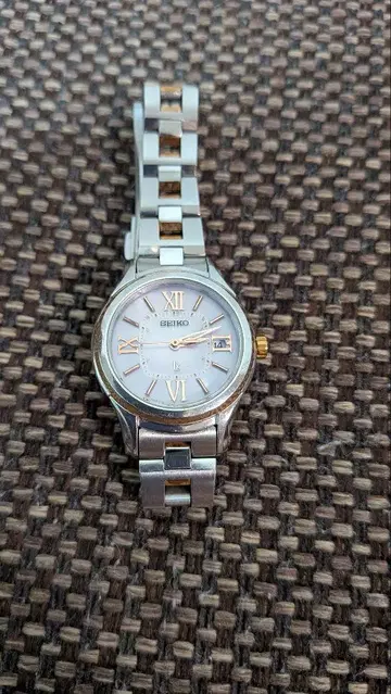SEIKO 실버 골드 손목시계