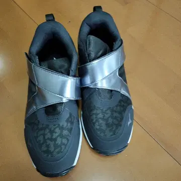 Mizuno 스니커즈 블랙/그레이