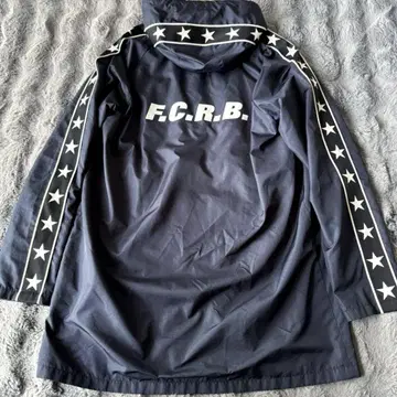 F.C.R.B. 후드 부착 나일론 자켓 마운틴 파카 네이비 L