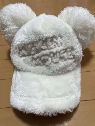 디즈니 귀 달린 포근포근 캡