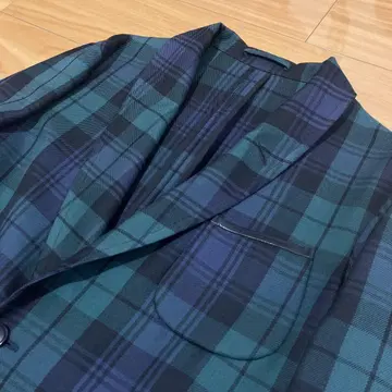 체크 무늬 가운 코트 울