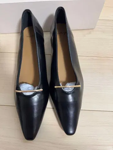 블랙 스틸레토 펌프스 25.5cm