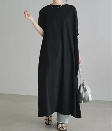 블랙 원피스 퓨어세신