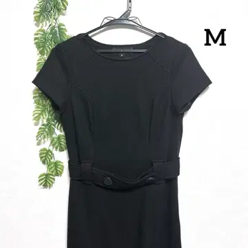 질스튜어트 M 반팔 원피스 블랙 울 100% 두꺼운 원단