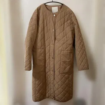 자유구 카멜 퀼팅 코트 38