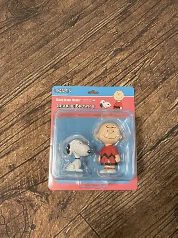 [ 새상품 미개봉 ] UDF 찰리 브라운 & 스누피 Snoopy