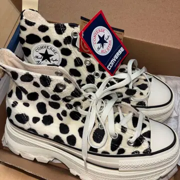 CONVERSE 달마시안 패턴 스니커즈