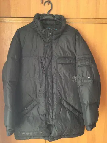 tbc surf design 다운 자켓