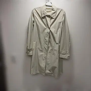 UNIQLO 포켓터블 슬릿 하프 코트