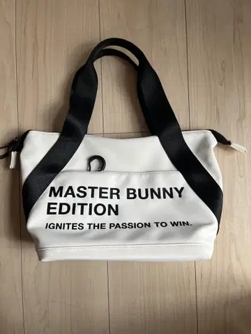 MASTER BUNNY EDITION 카트백
