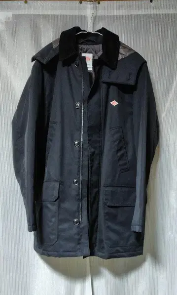 단톤 인슐레이션 코트 사이즈 42