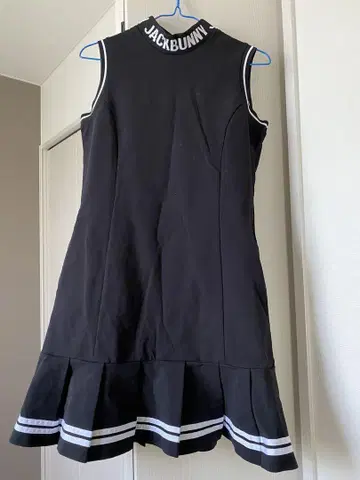 JACKBUNNY 블랙 원피스 골프웨어
