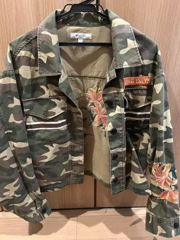 MOUSSY 카모 패턴 자수 자켓 F
