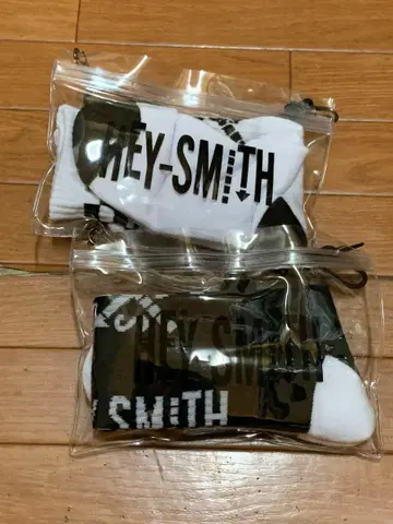 HEY-SMITH 양말 블랙 화이트