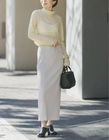 Spick&Span Noble 완판템 시어 스키니 하이넥 TOPS