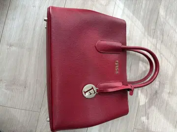 FURLA 빨간색 핸드백