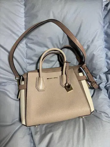 마이클코어스 숄더백