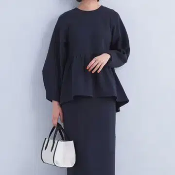 그린 라벨 릴랙싱 페플럼 풀오버 티셔츠 네이비