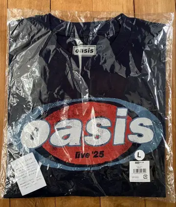 Oasis Live 25 로고T셔츠 L 사이즈 공식 팝업스토어