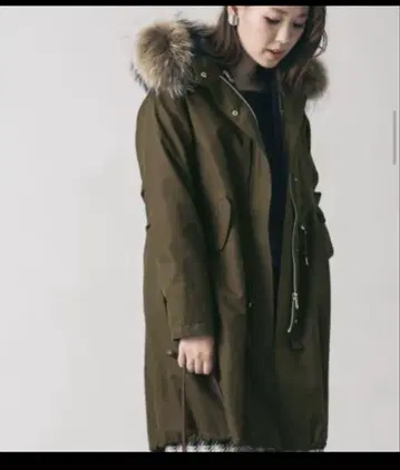 어반 리서치 ROSSO 밀리터리 코트