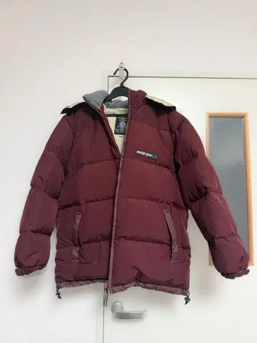BIGVERY FIELD 버건디 다운 자켓 150