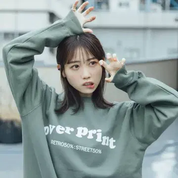 오버 프린트 맨투맨 L 사이즈