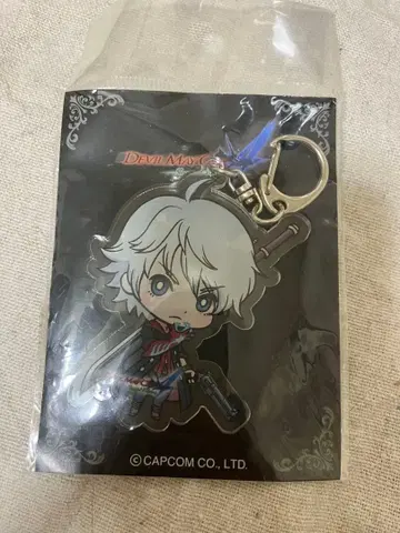 데빌 메이 크라이 DMC4 네로 아크릴 키링 프리미어 상품