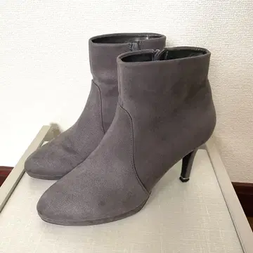 다이애나 숏부츠 그레이 스웨이드 퍼 24cm