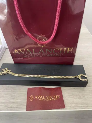 AVALANCHE 말굽 목걸이 20g