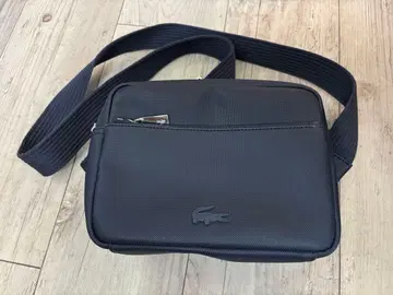 LACOSTE 남성용 클래식 숄더백