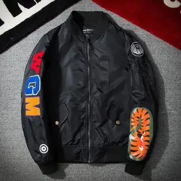 [ 새상품 ] 남성용 바시티 자켓 와펜 블랙 XL