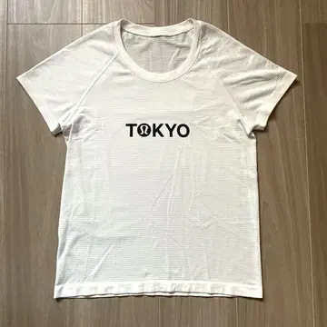 룰루레몬 TOKYO 로고 메쉬 T셔츠
