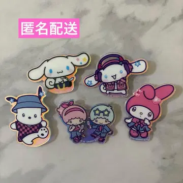 산리오 캐릭터즈 아크릴 브로치