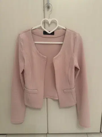 사리아 자켓
