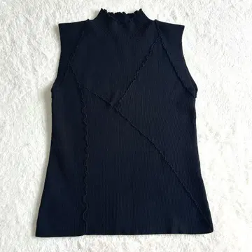 LAGUA GEM RIB KNIT 슬리브리스 니트 탱크탑