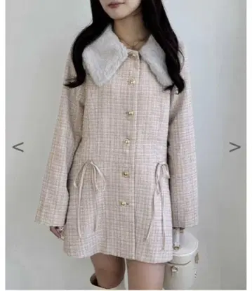 NICE CLAUP 티펫 페플럼 코트 핑크 M 사이즈