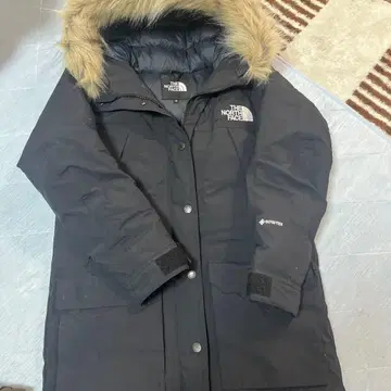 THE NORTH FACE 고어텍스 블랙 다운 자켓 S