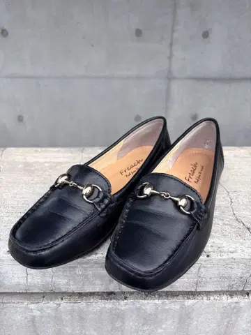 블랙 가죽 비트 로퍼 3E