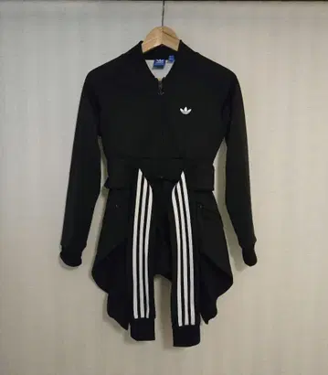 레어템 adidas 블랙 집업 자켓