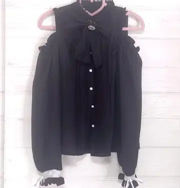 지뢰계 블라우스 블랙 LIZLISA 리본