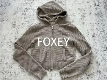 [ FOXEY ] 트위스트 크로스 후드티