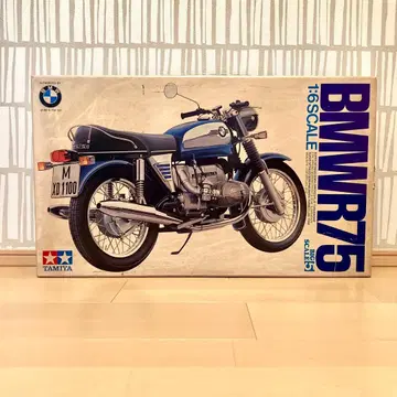 BMW R75 1/6 스케일 모델 키트