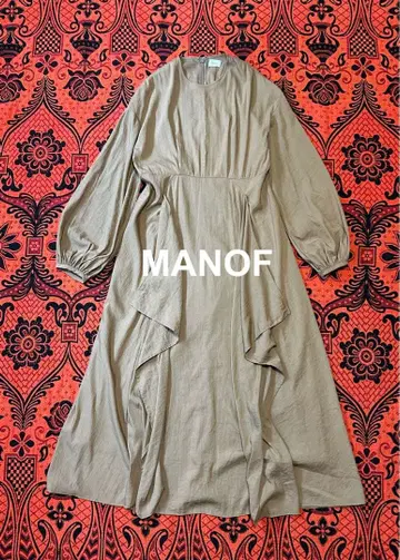 MANOF 마노프 플레어 롱 원피스 맥시 길이 긴팔 베이지 S 프릴