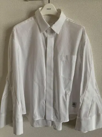 Sacai 화이트 긴팔 셔츠