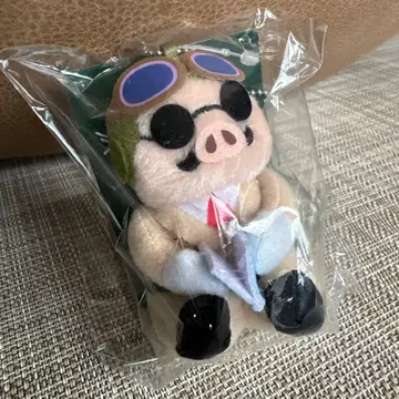 지브리 입체 조형물전 붉은 돼지 독서하는 포르코 키링