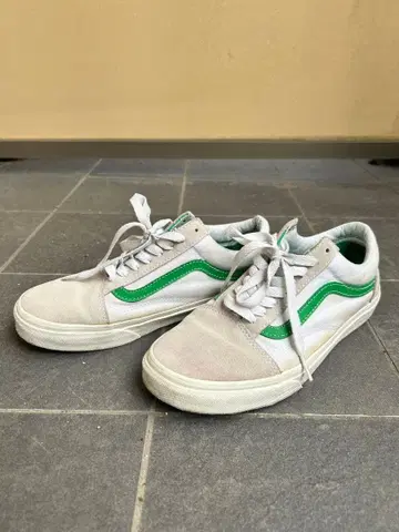 Vans 올드스쿨 화이트 그린 스니커즈 여성용 24.5cm