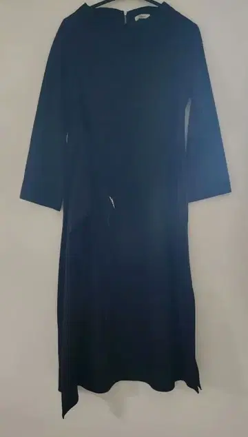 네이비 비대칭 원피스