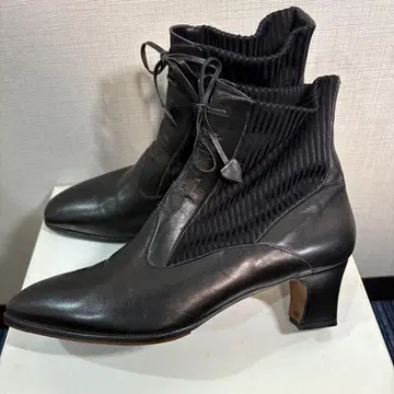 블랙 가죽 코듀로이 앵클부츠